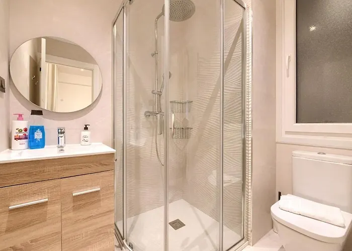 San Mamés Apartman *